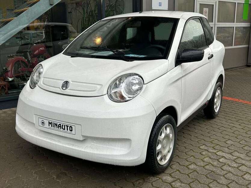 Aixam A. 11.320 km 8.500 € Schmelz 66839