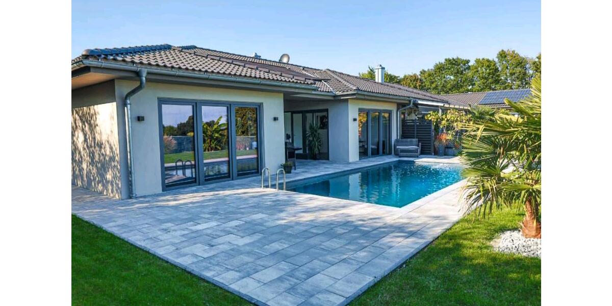 Traum - Bungalow Bj. 2022 | Pool | Panoramablick 3 zimmer