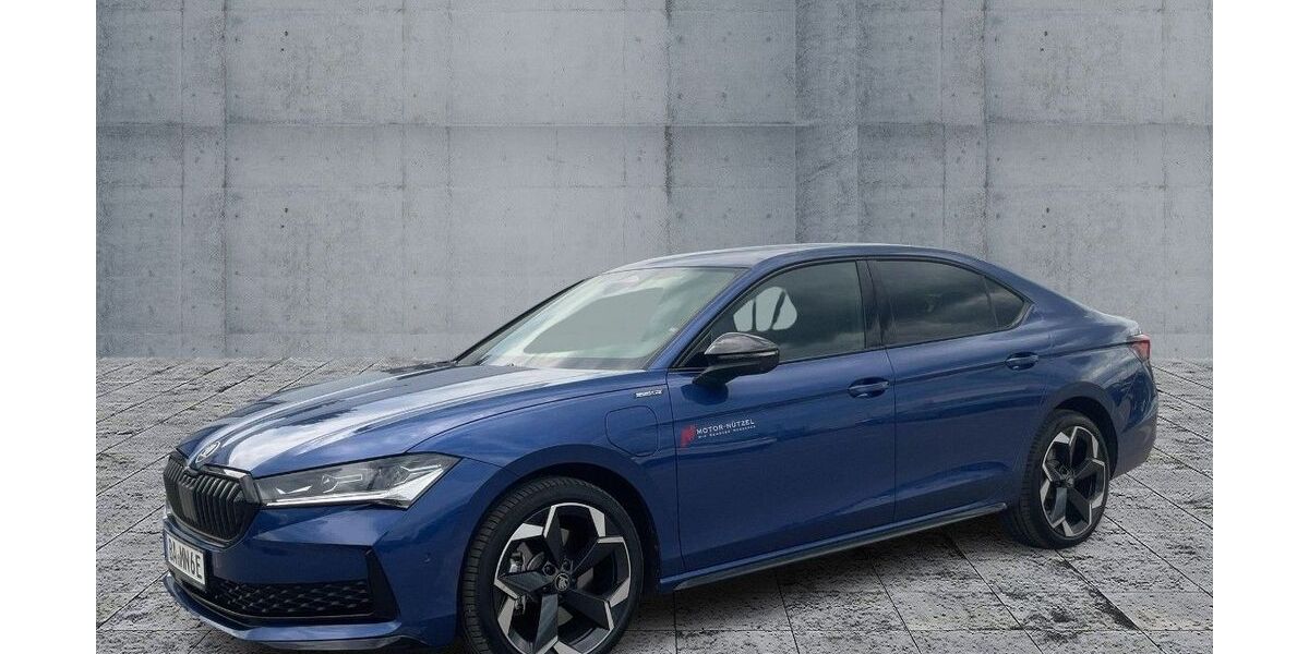 Skoda Superb 11.500 km 42.970 &euro; Bamberg 96052
