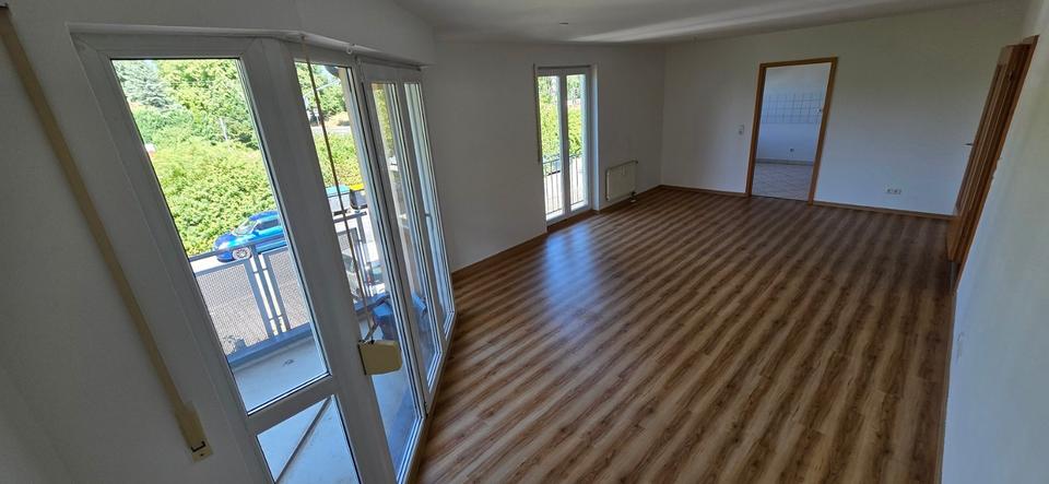 Etagenwohnung Schkeuditz - 3 Zimmer, 83 m&sup2;, 187.000&euro; | Angebot:27714165