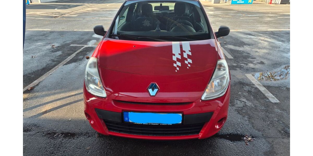 Renault Clio 113.000 km 2.200 &euro; Weiterstadt 64331