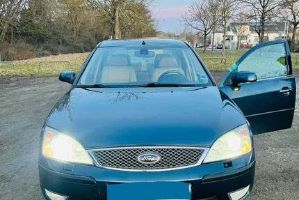 Ford Mondeo 144.000 km 2.500 &euro; Gießen 35390