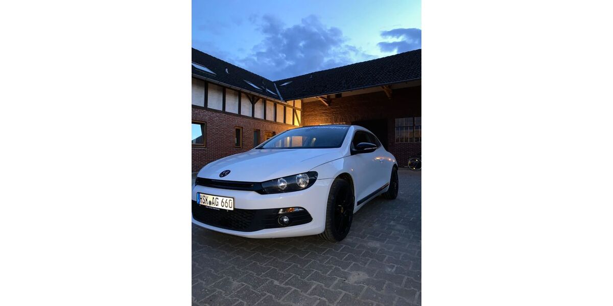 VW Scirocco 128.990 km 7.900 &euro; Marsberg 34431