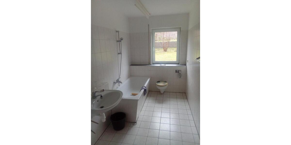 Erdgeschoßwohnung Stollberg (Erzgebirge) - 2 Zimmer, 60 m&sup2;, 100.000&euro; | Angebot:26253646