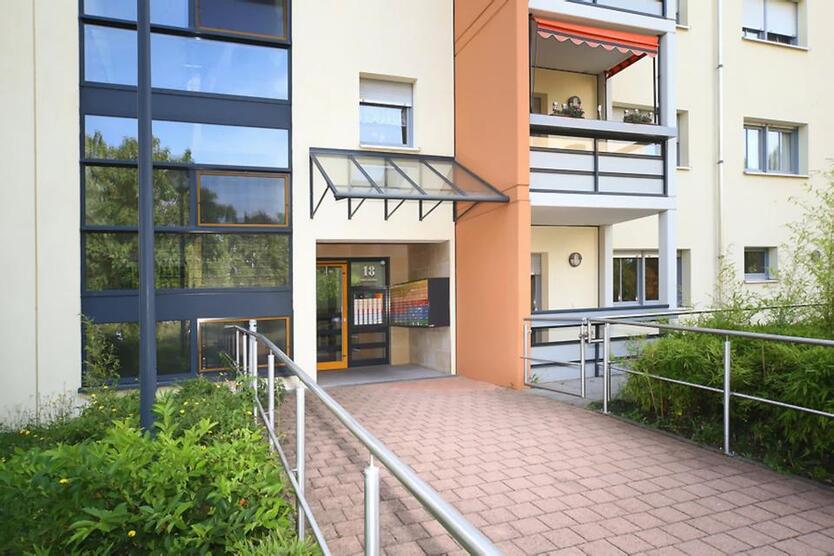 Unser Haus für Senioren! Große 2-RaumWohnung, Rollstuhlgerecht gestaltet