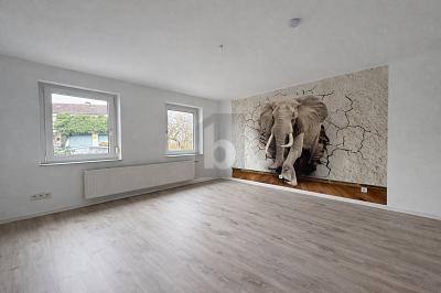 DOMIZIL MIT EINLIEGERWOHNUNG, GARTEN & POTENZIAL - Einfamilienhaus Uslar | Angebot:25285629