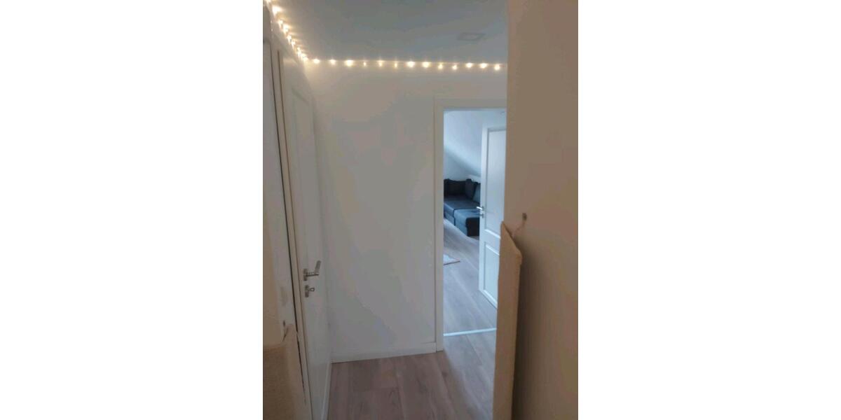 Dachgeschoßwohnung Bad Oldesloe - 2 Zimmer, 70 m&sup2;, 800&euro; | Angebot:25403762