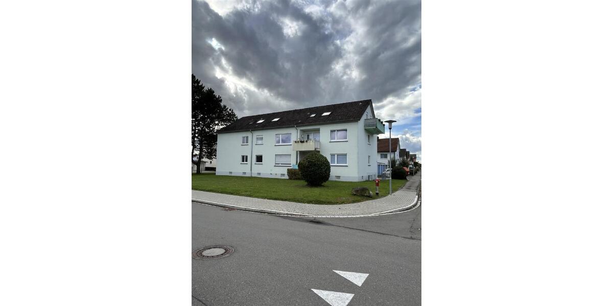 3 Zimmer Dachgeschoss Wohnung in Rielasingen 3 zimmer