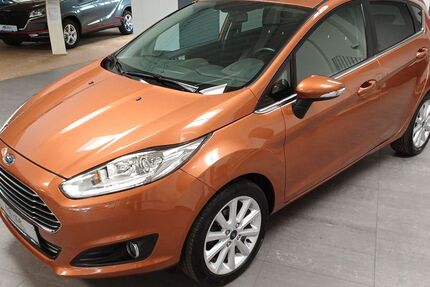 Ford Fiesta 121.153 km 7.950 € Bad Oeynhausen 32547