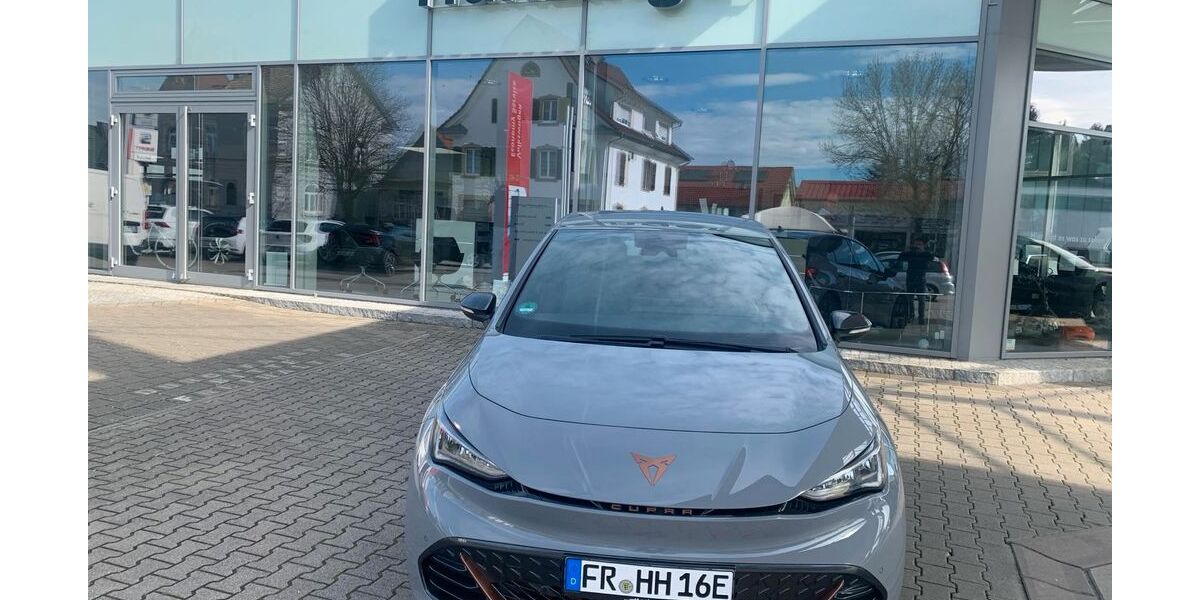 Cupra Born 26.500 km 27.580 &euro; Buggingen-Seefelden 79426