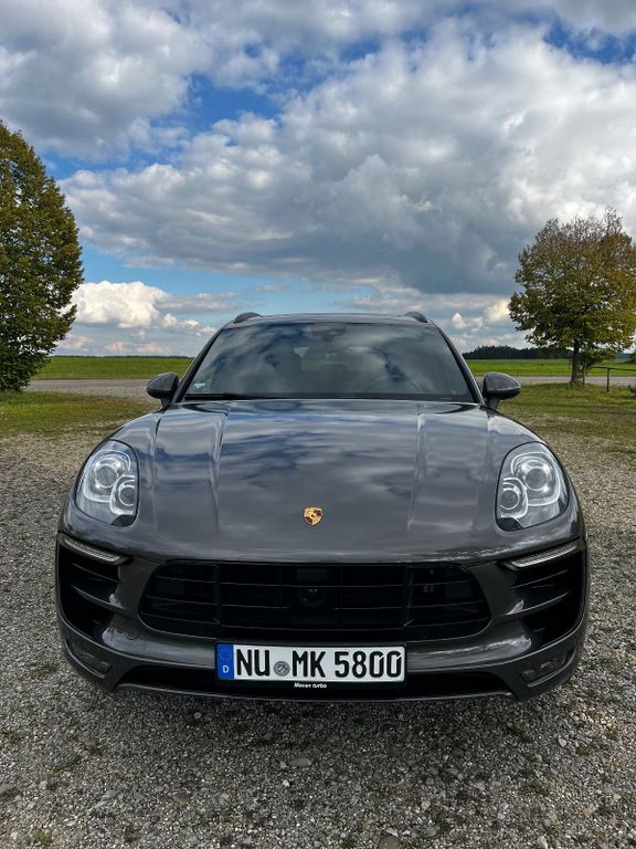 Porsche Macan 147.000 km 34.999 € Pfaffenhofen 89284