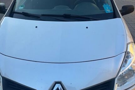 Renault Clio 227.000 km 750 &euro; Lauffen 74348