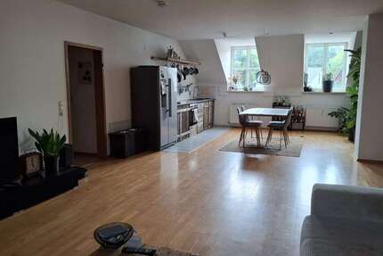 Wohnung zum Kaufen in Deggendorf 295.000 € 120 m² 4 zimmer