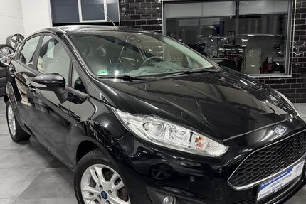Ford Fiesta 73.000 km 7.999 &euro; Weiden 92637