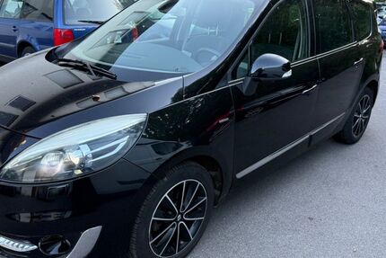 Renault Scenic 207.000 km 3.900 € Lüdenscheid 58515