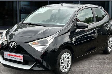 Toyota Aygo (X) 17.600 km 12.470 € Maulburg 79689