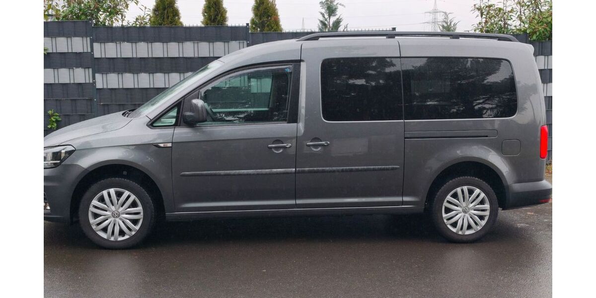 VW Caddy Maxi 104.900 km 13.999 &euro; Mayen 56727