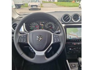 Suzuki Vitara Vollhybrid 1.5 Dualjet Allgrip AGS Comfort+ 2.500 km 31.580 € Obrigheim-Asbach 74847