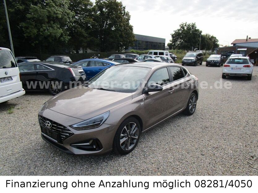 Hyundai i30 54.000 km 18.999 € Thannhausen 86470