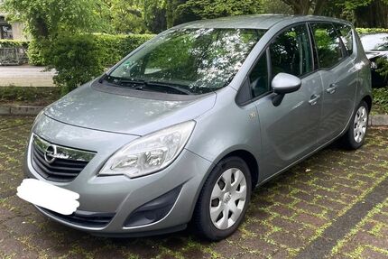 Opel Meriva 178.000 km 2.990 &euro; Hamburg 21077