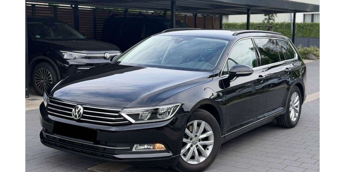 VW Passat 169.350 km 11.999 &euro; Koln 50667