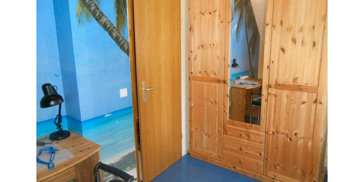 Etagenwohnung Windeck - 2 Zimmer, 126 m&sup2;, 550&euro; | Angebot:25416110