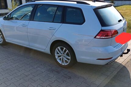 VW Golf 134.000 km 12.400 &euro; Naila 95119