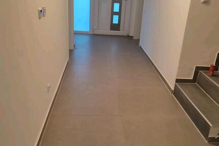 Haus Bergen - 6 Zimmer, 154 m&sup2;, 1.400&euro; | Angebot:26401998