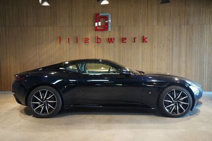 Aston Martin DB11 33.000 km 126.941 &euro; Duisburg 47228