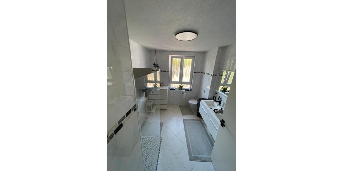 Etagenwohnung Burgau - 4 Zimmer, 136 m&sup2;, 375.000&euro; | Angebot:27123062