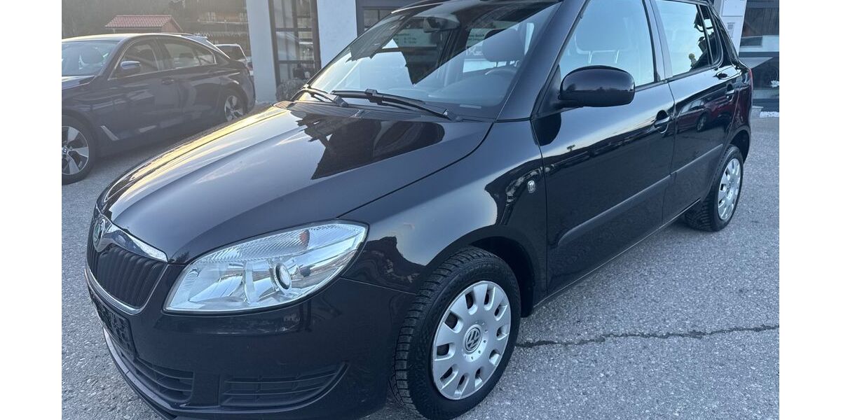 Skoda Fabia 277.000 km 2.499 &euro; Lenggries 83661