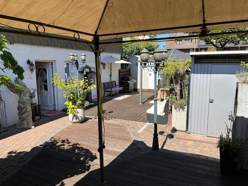 Einfamilienhaus 160 qm Wohnfläche mit großer Terrasse