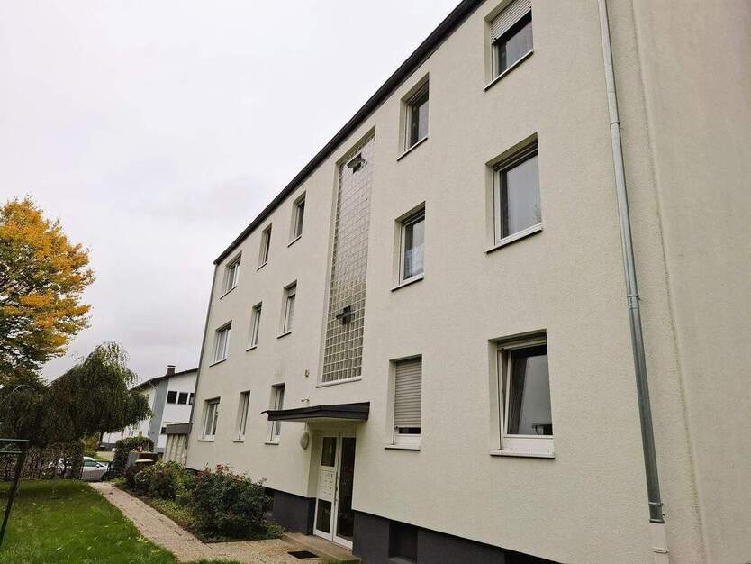 Schöne, helle, geräumige 3 - Zimmer Wohnung in ruhiger Wohnlage von Bad Wildungen 3 zimmer