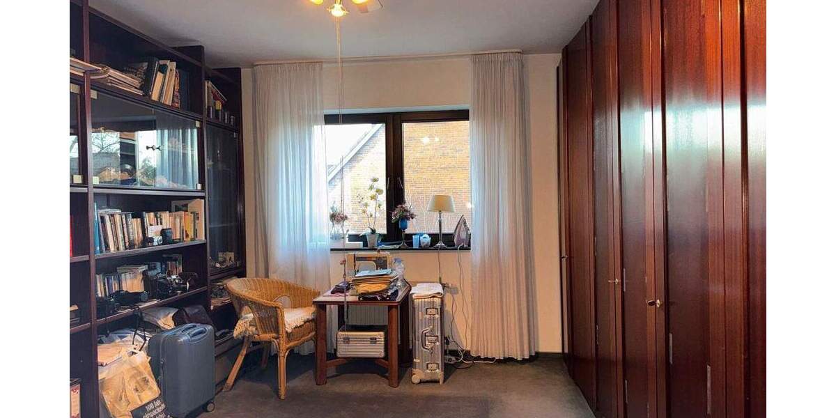 Doppelhaushälfte Krefeld Inrath/Kliedbruch - 4 Zimmer, 126 m&sup2;, 378.000&euro; | Angebot:24712562