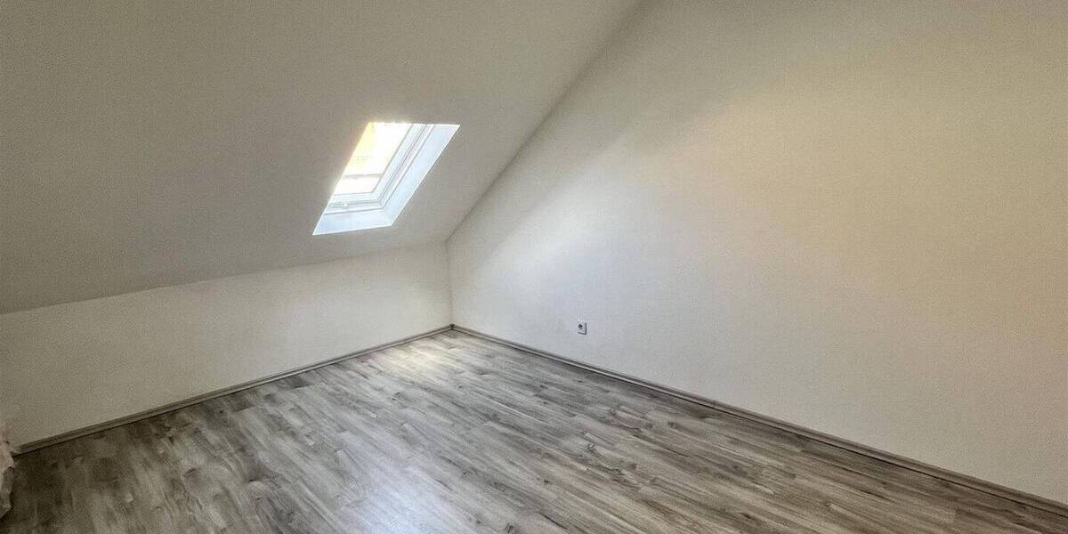 Mehrfamilienhaus, Wohnhaus Hardheim - 6 Zimmer, 180 m&sup2;, 385.000&euro; | Angebot:25706815