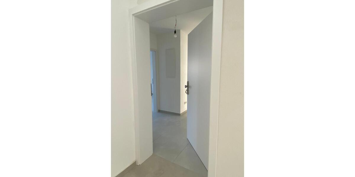 Etagenwohnung Burbach - 4 Zimmer, 100 m&sup2;, 1.100&euro; | Angebot:25048277