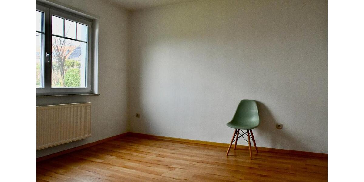 Wohnung direkt in Neuhof - 82m² - 45 Zimmer 5 zimmer