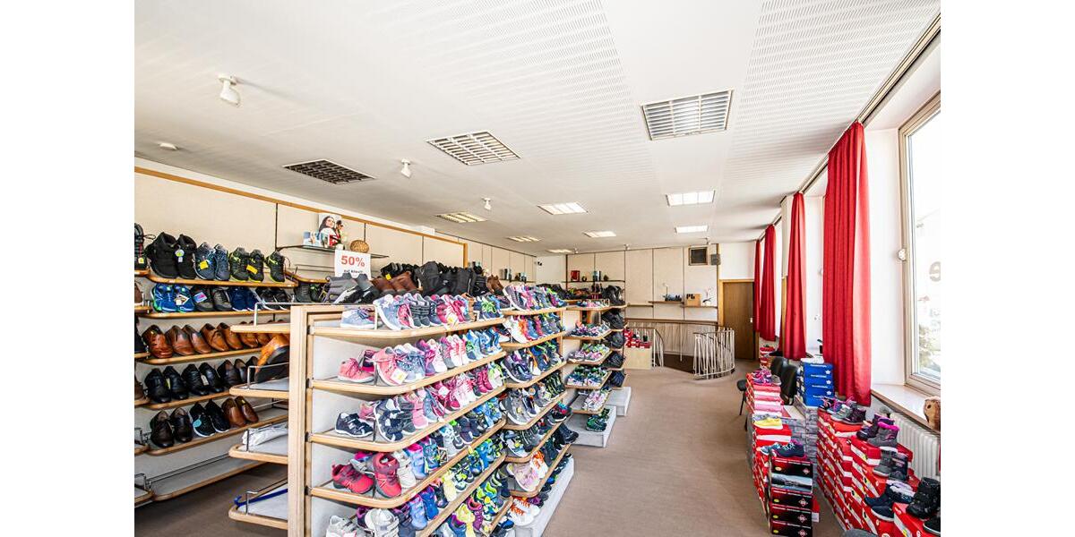 Geschäftshaus Mitten im Herzen von Bad Kötzting - Gewerbeobjekt Bad Kötzting | Angebot:24773588