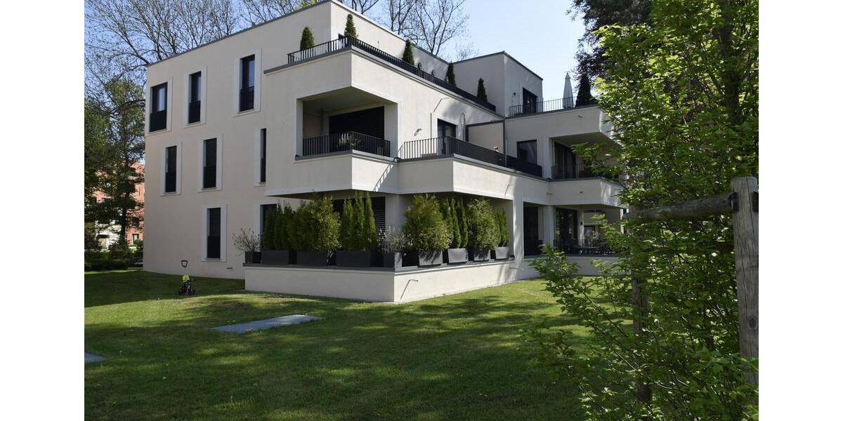 Erdgeschoßwohnung Augsburg Innenstadt - 3 Zimmer, 87 m&sup2;, 1.630&euro; | Angebot:26039731