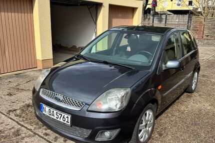 Ford Fiesta 144.000 km 2.250 &euro; Nürnberg 90451
