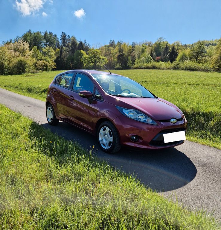 Ford Fiesta 164.000 km 2.500 € Witzenhausen 37215