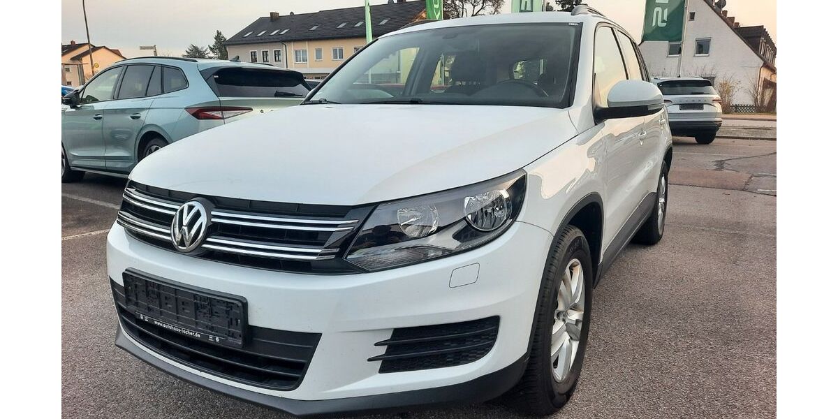 VW Tiguan 79.622 km 12.290 &euro; Altfalter 92548