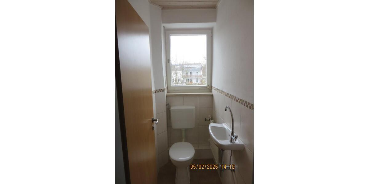 Etagenwohnung Pfreimd - 5 Zimmer, 100 m&sup2;, 750&euro; | Angebot:26587930