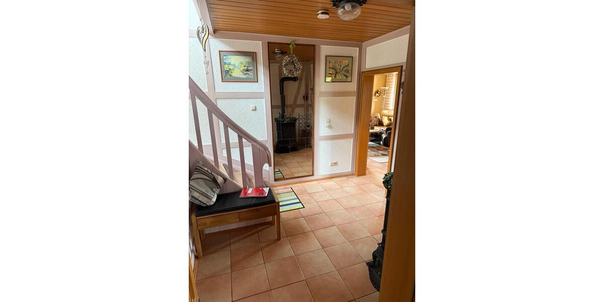 Einfamilienhaus Gemünden am Main - 5 Zimmer, 160 m&sup2;, 1.350&euro; | Angebot:26614471