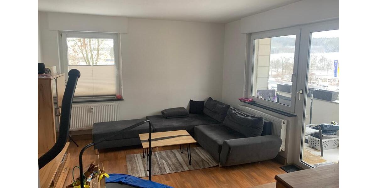 Hochparterre Oberviechtach - 4 Zimmer, 77 m&sup2;, 700&euro; | Angebot:26164173