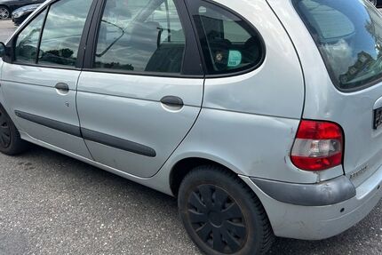 Renault Scenic 119.824 km 750 € Augsburg 86165