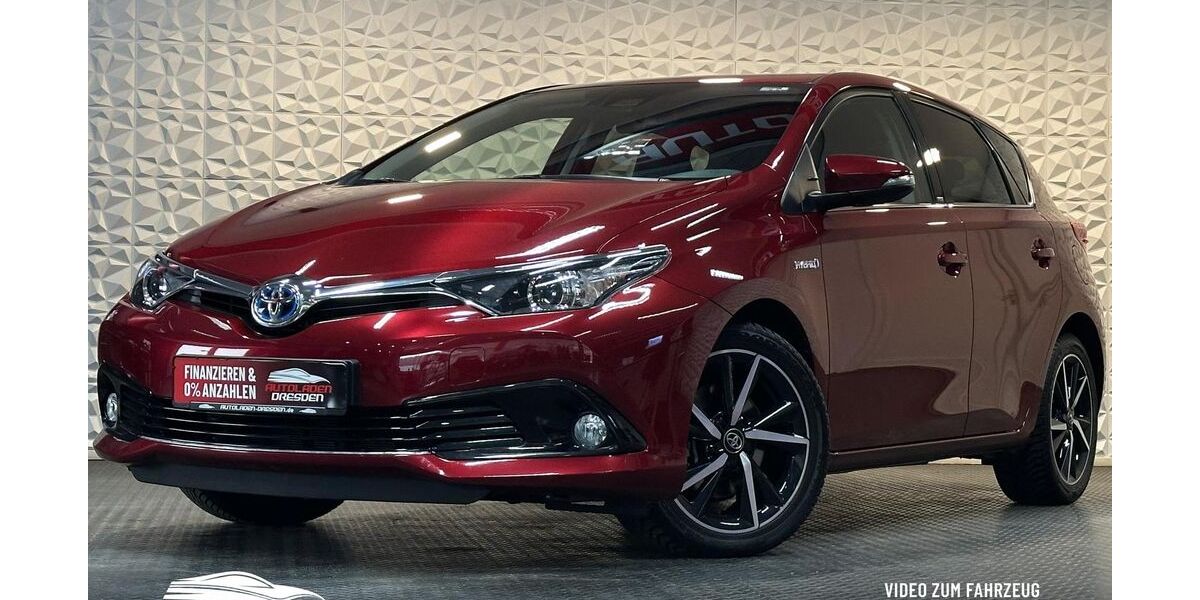 Toyota Auris 26.247 km 17.999 &euro; Heidenau 01809