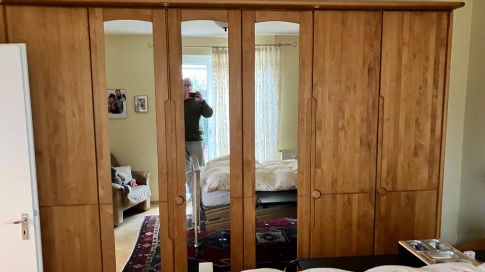 Etagenwohnung Esslingen am Neckar Hegensberg - 3 Zimmer, 90 m&sup2;, 390.000&euro; | Angebot:25173599