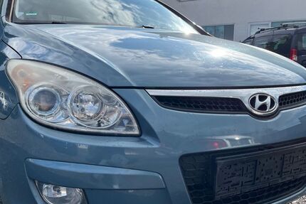 Hyundai i30 263.777 km 1.299 &euro; Reilingen 68799
