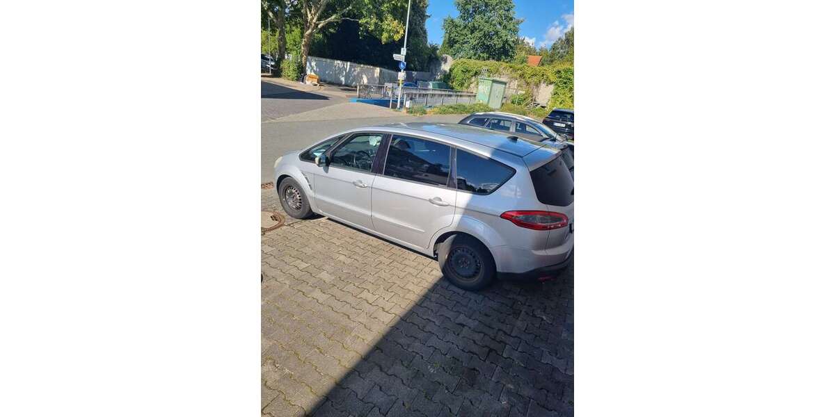 Ford S-Max 345.600 km 3.000 &euro; Frankfurt am Main 60316
